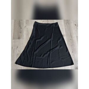 NWT Chico's black label  stretch satin skirt size 12